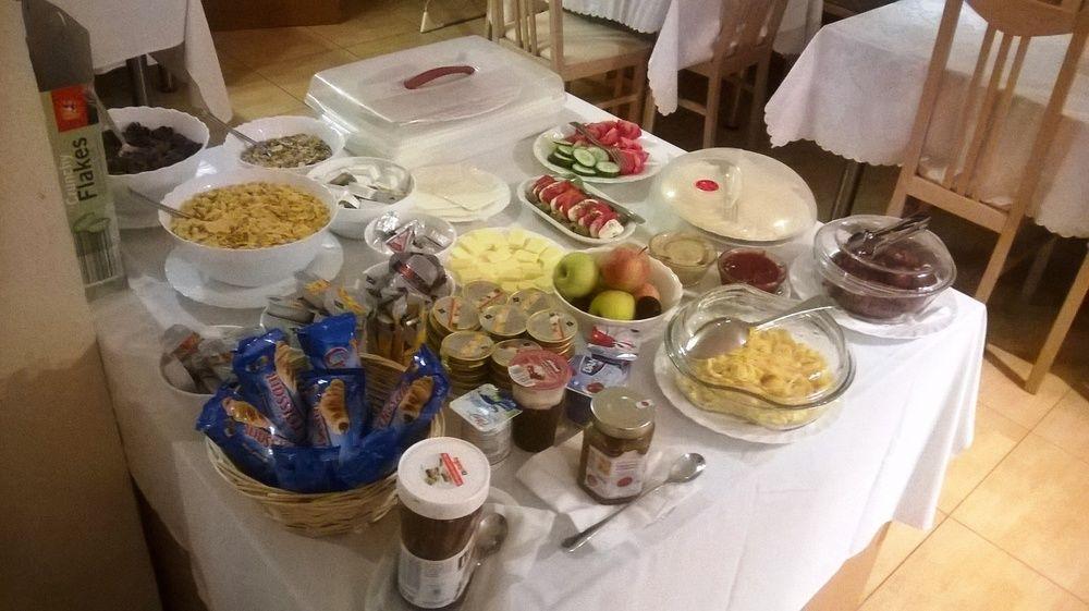 ブダペスト アルフレッド パンツィオ Bed & Breakfast エクステリア 写真